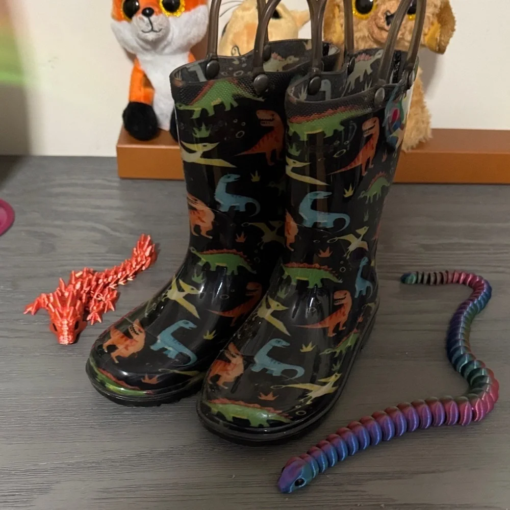 Western Chief Kids' Dinosaur Print Boots